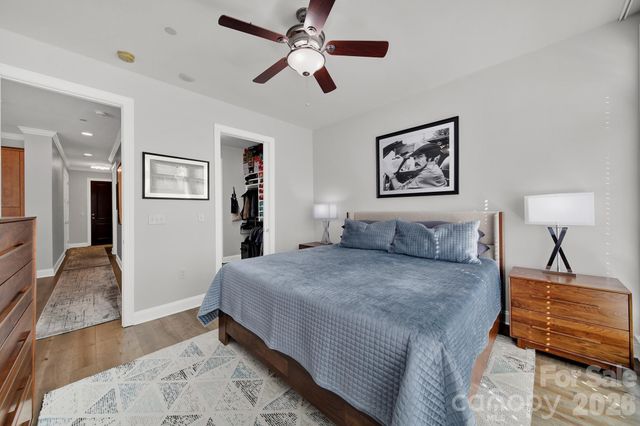 230 S Tryon Street 1004, Charlotte, NC 28202