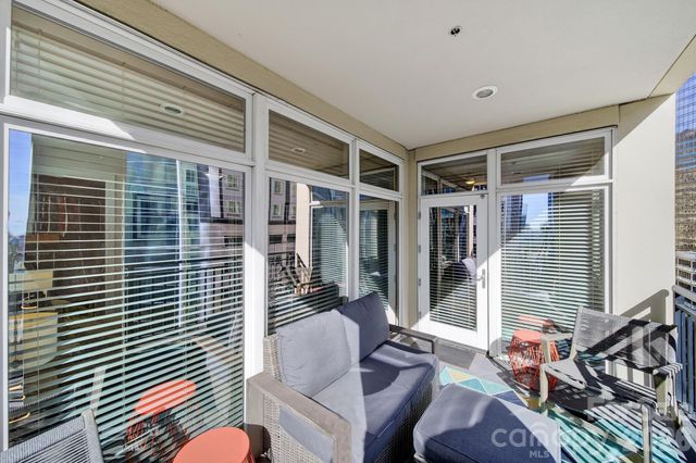 230 S Tryon Street 1004, Charlotte, NC 28202