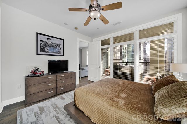 230 S Tryon Street 1004, Charlotte, NC 28202