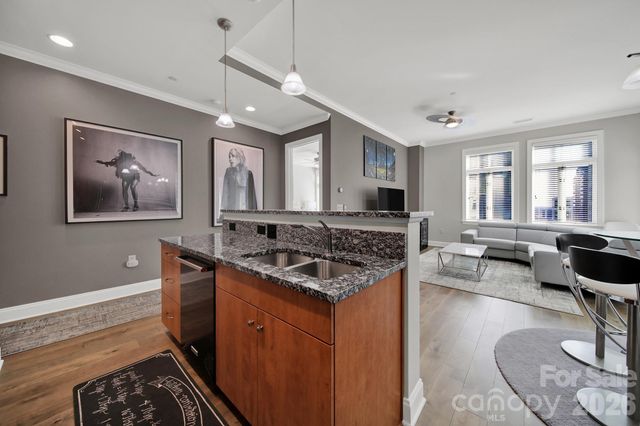 230 S Tryon Street 1004, Charlotte, NC 28202