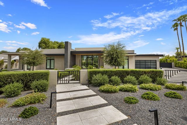 6841 E BELMONT Circle, Paradise Valley, AZ 85253