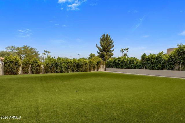6841 E BELMONT Circle, Paradise Valley, AZ 85253