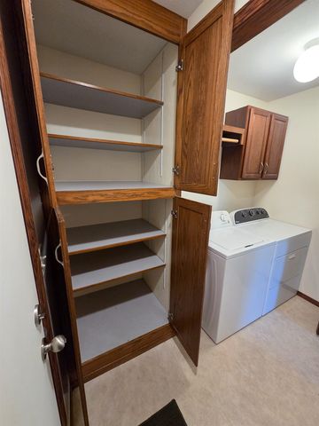 1119 E Lost Hills, Derby, KS 67037