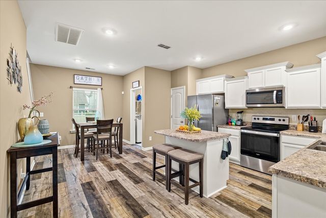 405 Spitzy Ln, Smyrna, TN 37167