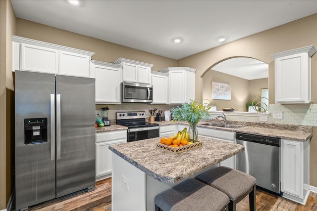 405 Spitzy Ln, Smyrna, TN 37167