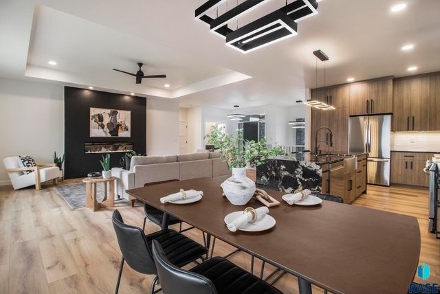 2812 S Dunraven Ave Avenue, Sioux Falls, SD 57110