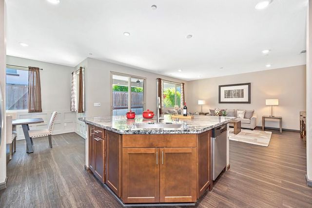 4327 Orpheus Cir, Rancho Cordova, CA 95742