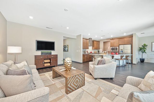 4327 Orpheus Cir, Rancho Cordova, CA 95742