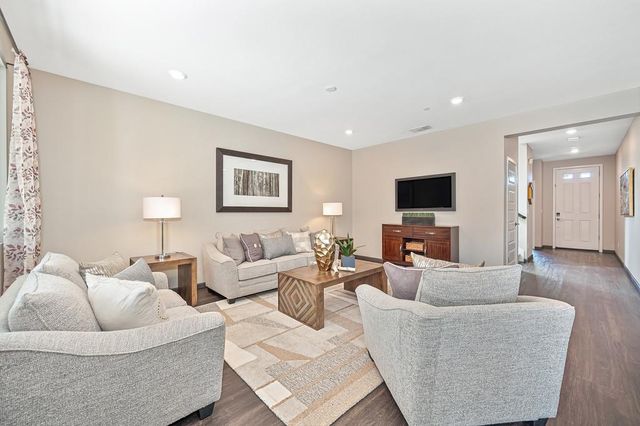 4327 Orpheus Cir, Rancho Cordova, CA 95742