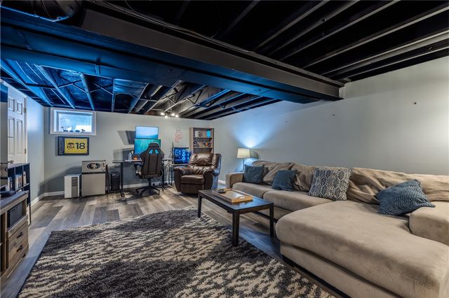 1117 Cunningham Drive, Victor, NY 14564