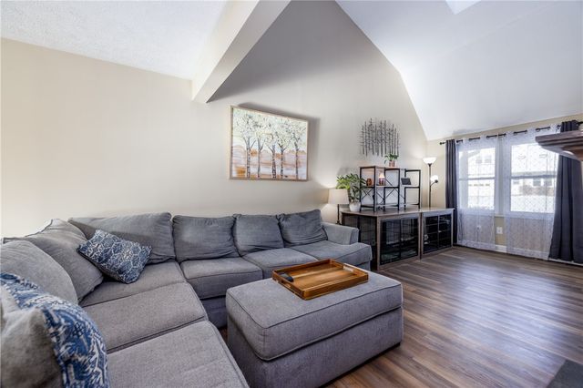 1117 Cunningham Drive, Victor, NY 14564