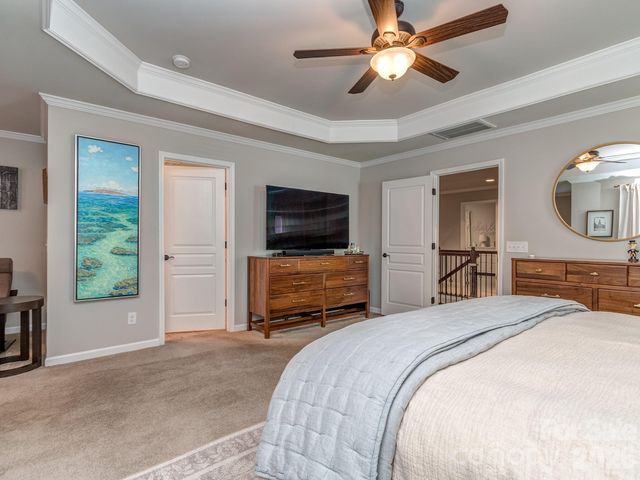 1809 Sunchaser Lane, Charlotte, NC 28210