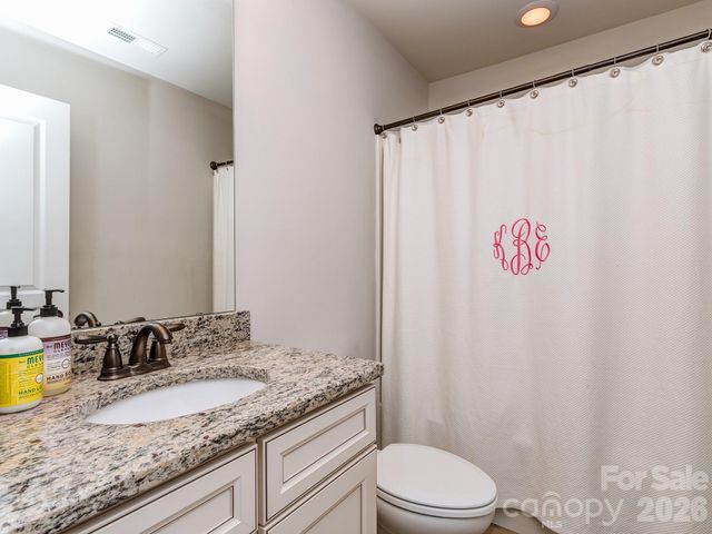 1809 Sunchaser Lane, Charlotte, NC 28210