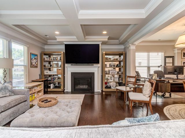1809 Sunchaser Lane, Charlotte, NC 28210