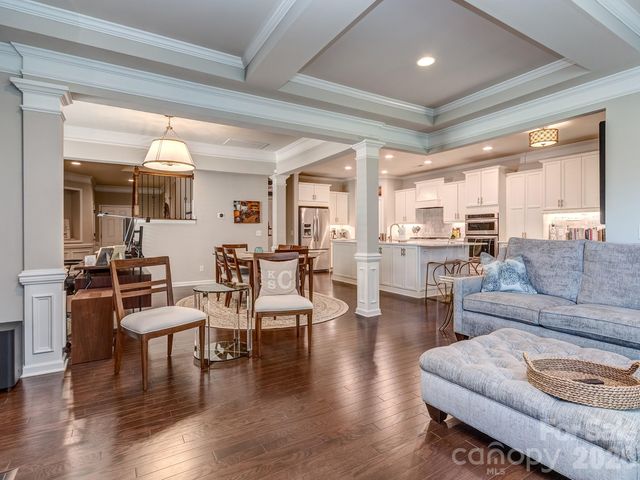 1809 Sunchaser Lane, Charlotte, NC 28210