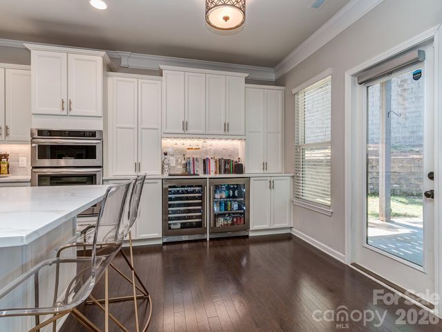 1809 Sunchaser Lane, Charlotte, NC 28210