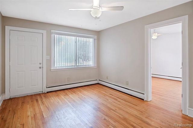 115 W 13 Mile Road, Royal Oak, MI 48073