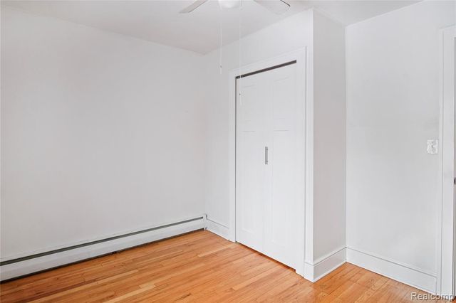 115 W 13 Mile Road, Royal Oak, MI 48073