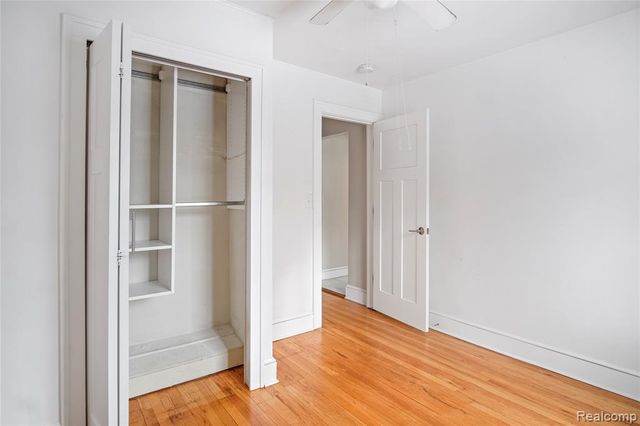 115 W 13 Mile Road, Royal Oak, MI 48073