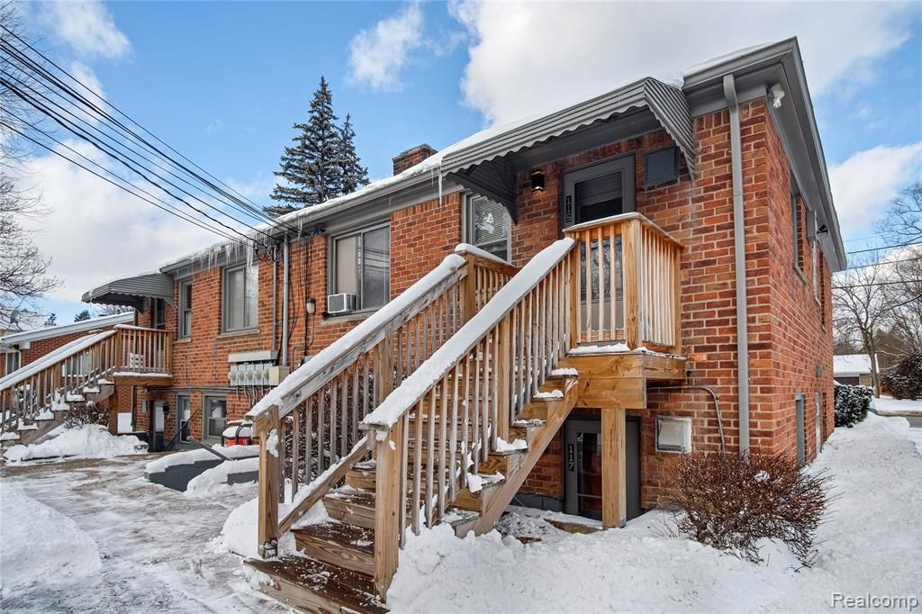 115 W 13 Mile Road, Royal Oak, MI 48073