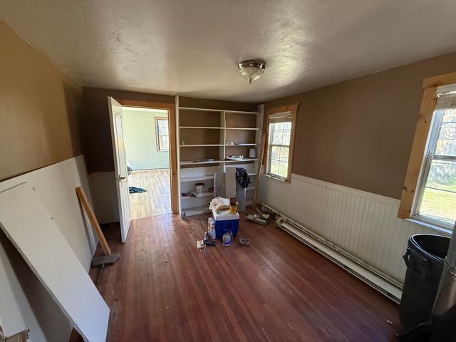 7422 Rogue River Drive, Shady Cove, OR 97539