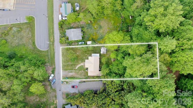 205 Frazier Street, Waynesville, NC 28786