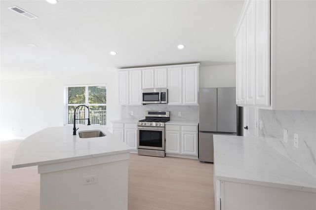 744 Bent Wood PL, Round Rock, TX 78665