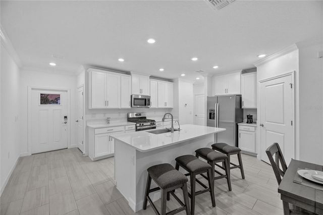 17334 HOLLY WELL AVENUE, Wimauma, FL 33598