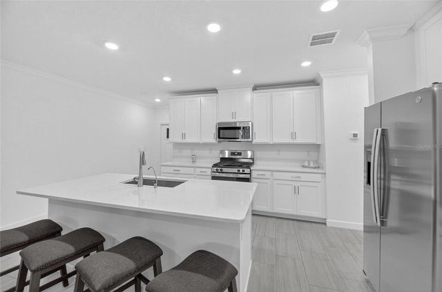 17334 HOLLY WELL AVENUE, Wimauma, FL 33598