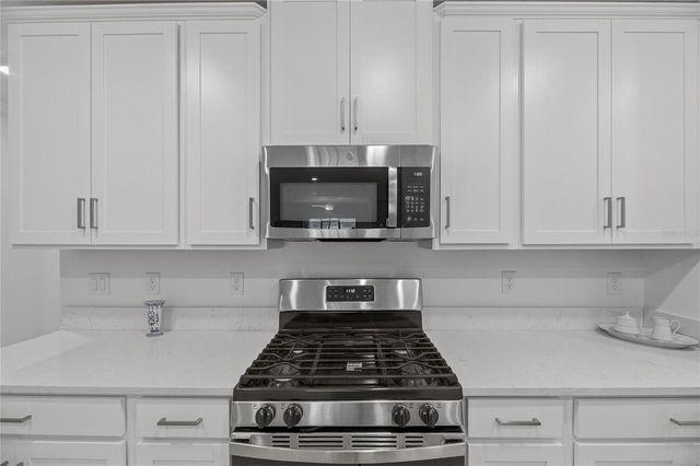 17334 HOLLY WELL AVENUE, Wimauma, FL 33598
