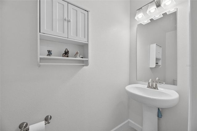 17334 HOLLY WELL AVENUE, Wimauma, FL 33598