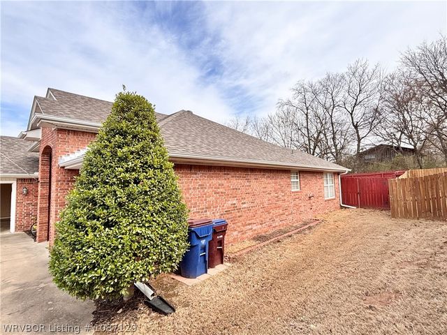 8409 Vickery Lane, Fort Smith, AR 72908