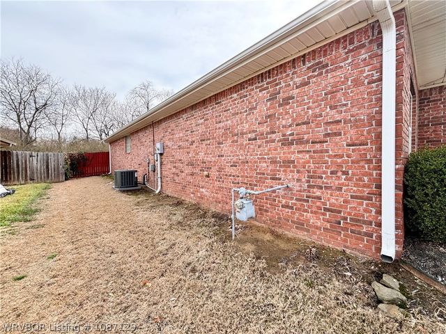 8409 Vickery Lane, Fort Smith, AR 72908