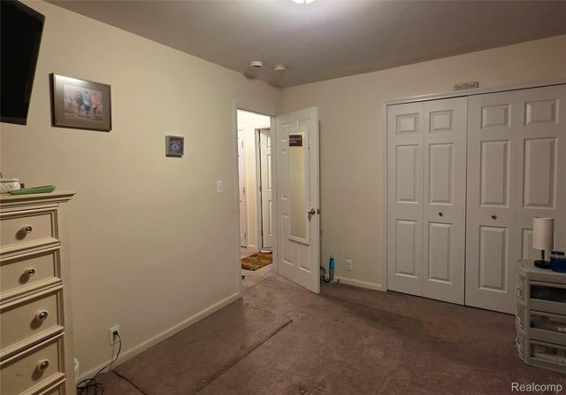 4424 Cheyenne Avenue, Flint, MI 48507