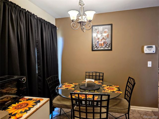 4424 Cheyenne Avenue, Flint, MI 48507