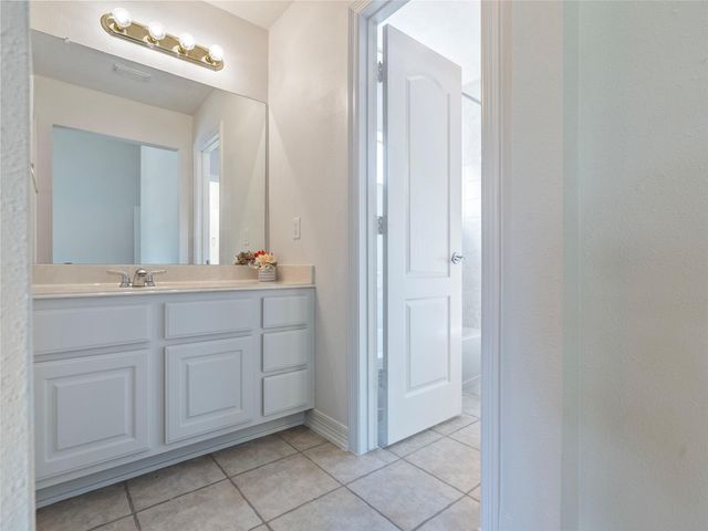 6210 Ballina Canyon Lane, Houston, TX 77041