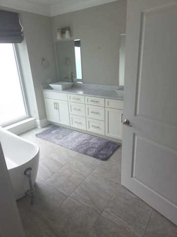 155 Wingo Way 422, Mount Pleasant, SC 29464