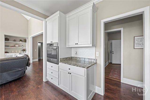 225 Wicklow Court, Hoschton, GA 30548