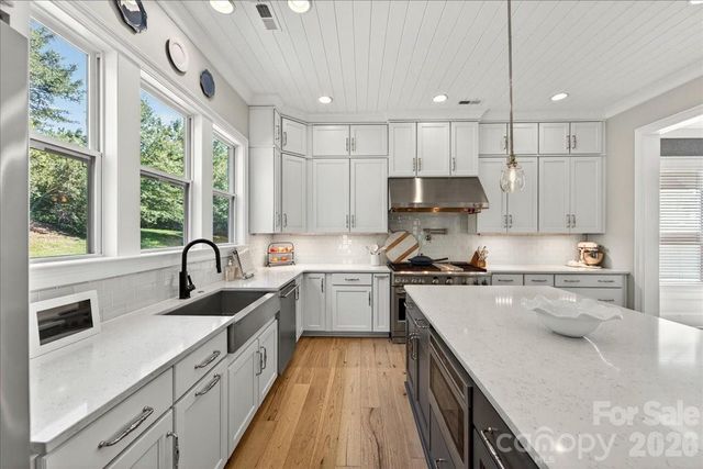 2619 Mary Butler Way, Charlotte, NC 28226