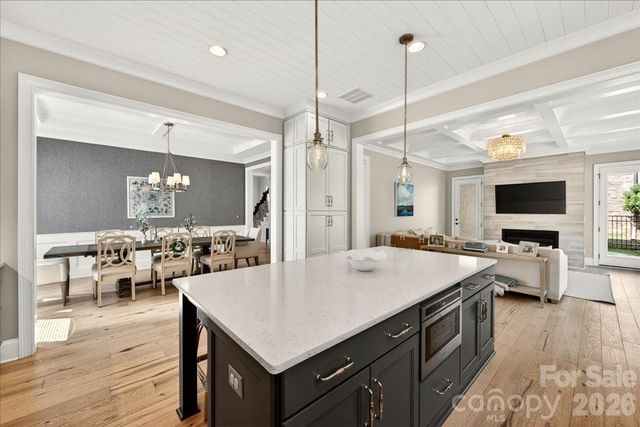 2619 Mary Butler Way, Charlotte, NC 28226