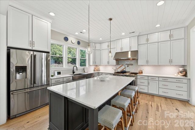 2619 Mary Butler Way, Charlotte, NC 28226