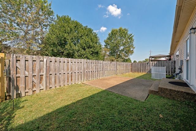 2521 Pennington Bend Rd Apt 211, Nashville, TN 37214