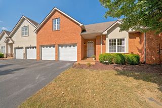 2521 Pennington Bend Rd Apt 211, Nashville, TN 37214