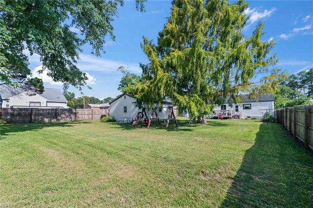 546 Rogers AVE, Hampton, VA 23664