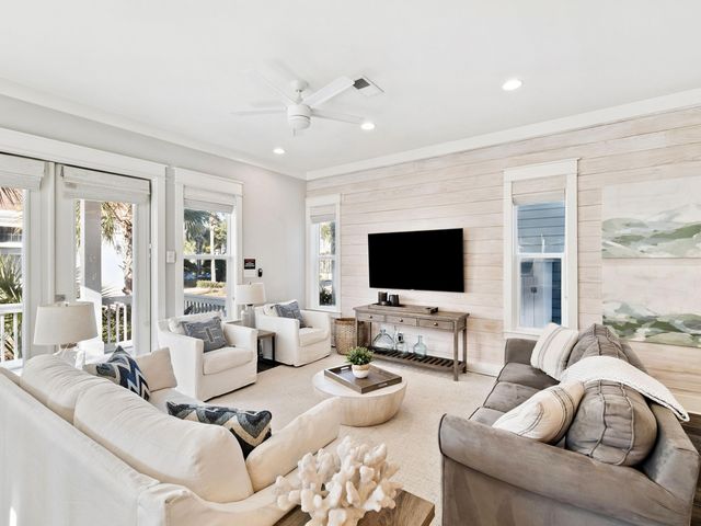 102 Flip Flop Lane, Seacrest, FL 32461