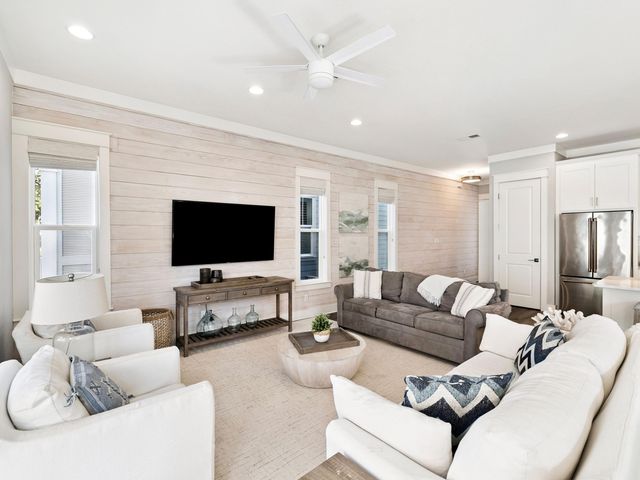 102 Flip Flop Lane, Seacrest, FL 32461