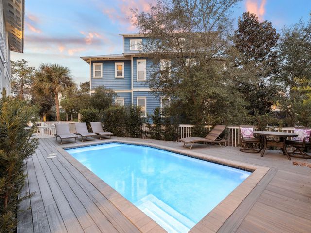 102 Flip Flop Lane, Seacrest, FL 32461