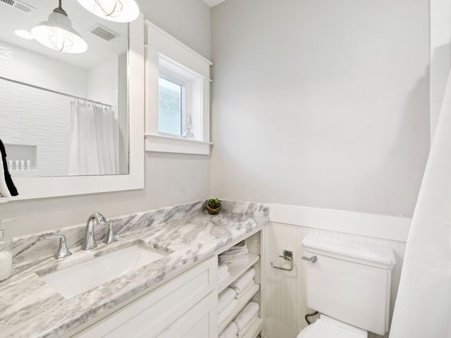 102 Flip Flop Lane, Seacrest, FL 32461