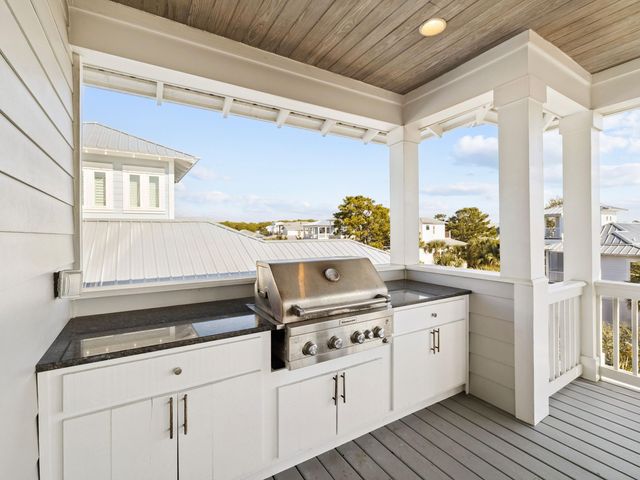 102 Flip Flop Lane, Seacrest, FL 32461