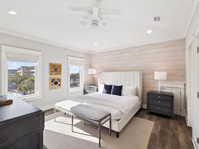 102 Flip Flop Lane, Seacrest, FL 32461